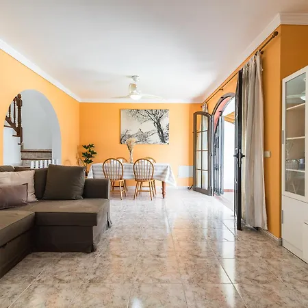 شقة Home2book Charming House Agaete, Bbq & Garden *
