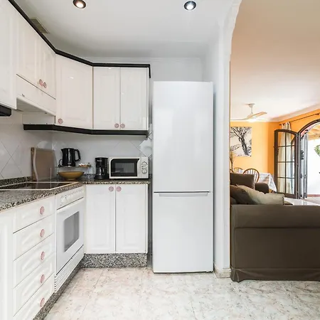 شقة Home2book Charming House Agaete, Bbq & Garden