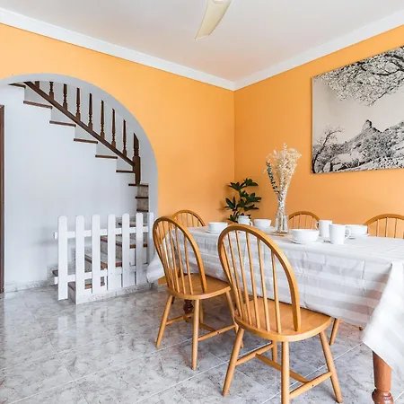 شقة Home2book Charming House Agaete, Bbq & Garden